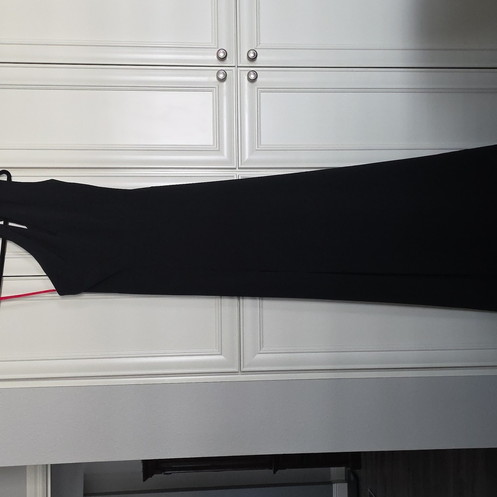 NEW HALSTON | $595 Navi One Shoulder Gown - Picture 8 of 10